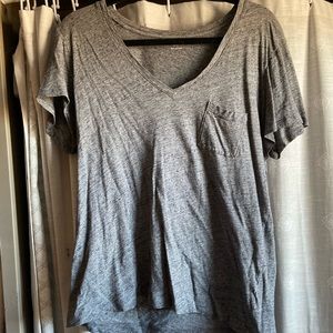 Madewell grey v-neck t-shirt